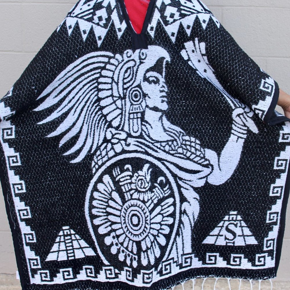 Indio Maso Poncho Aztec Calendar mexican poncho Gaban de Calendario Azteca